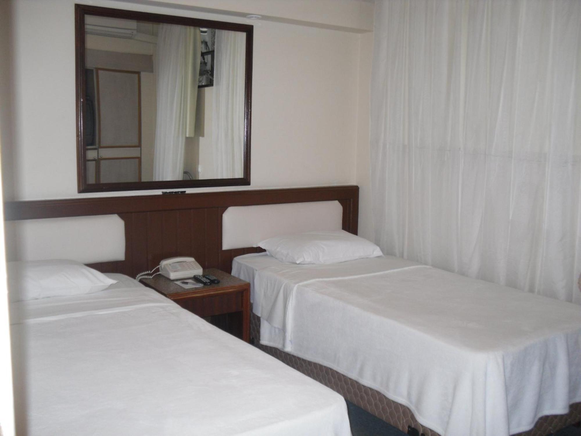 Cha Prime Curitiba Otel Oda fotoğraf