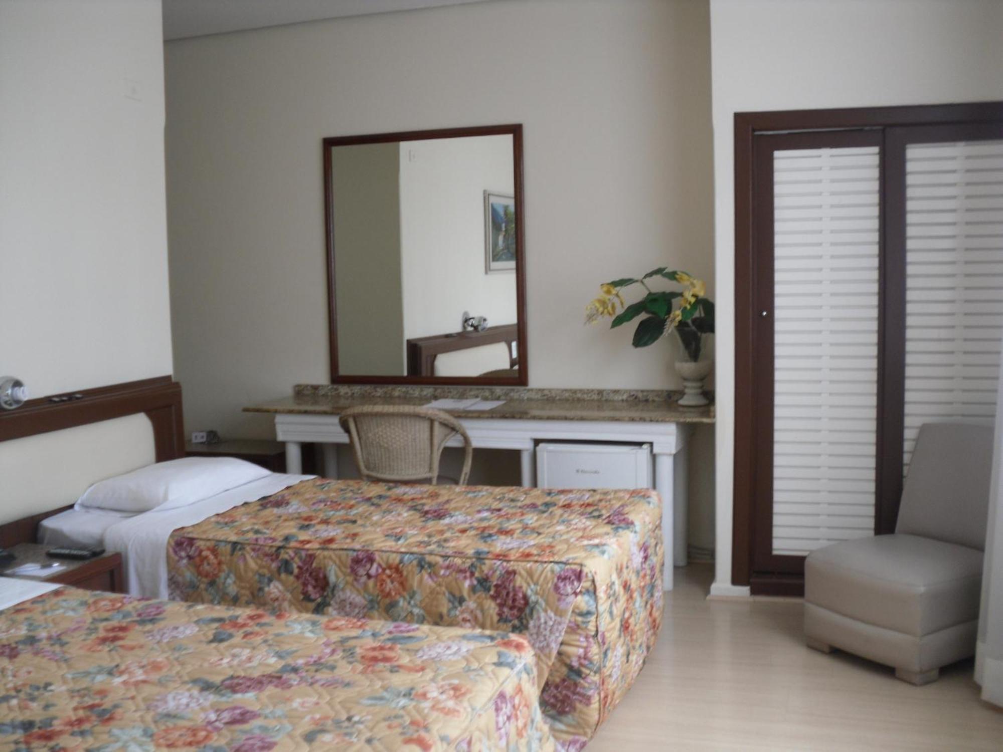 Cha Prime Curitiba Otel Oda fotoğraf